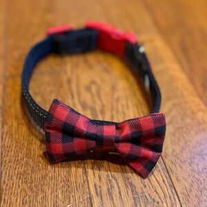 Red and Black Dog Collar with Plaid Design